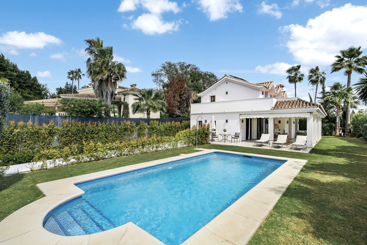 Nueva Andalucía, Marbella